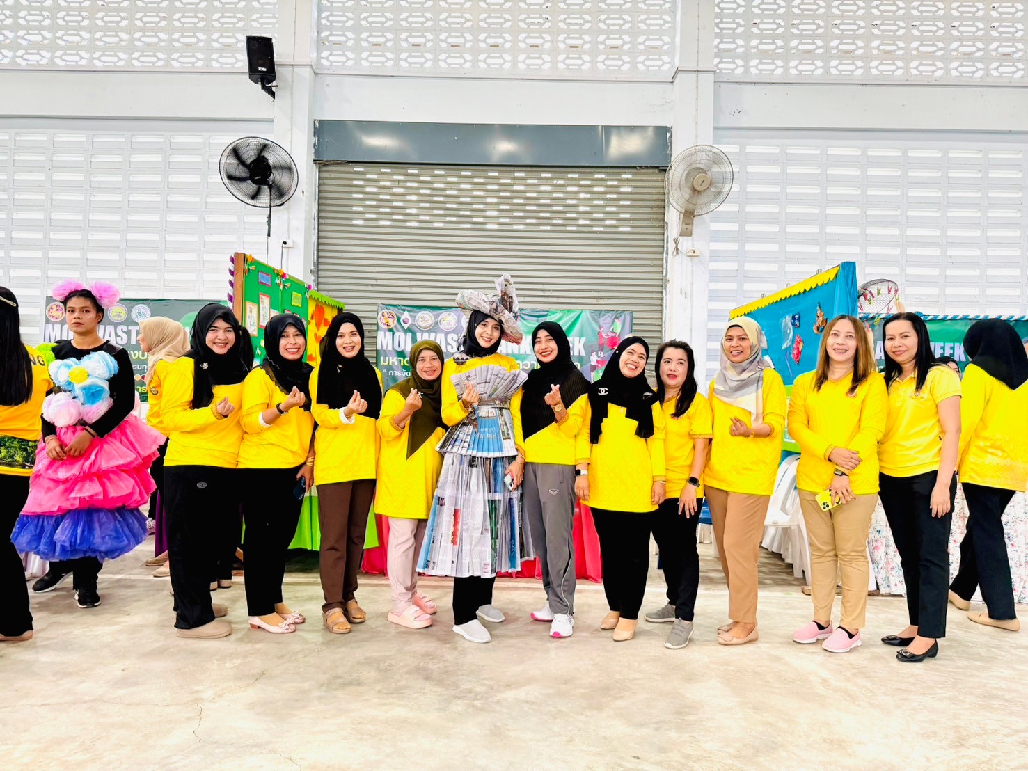 อบต.จะรัง เข้าร่วม โครงการ MOI WASTE BANK WEEK
มหาดไทยปักธงประกาศความสำเร็จ "การจัดตั้งธนาคารขยะครบทุกองค์กรปกครองส่วนท้องถิ่น"  อำเภอยะหริ่ง จังหวัดปัตตานี